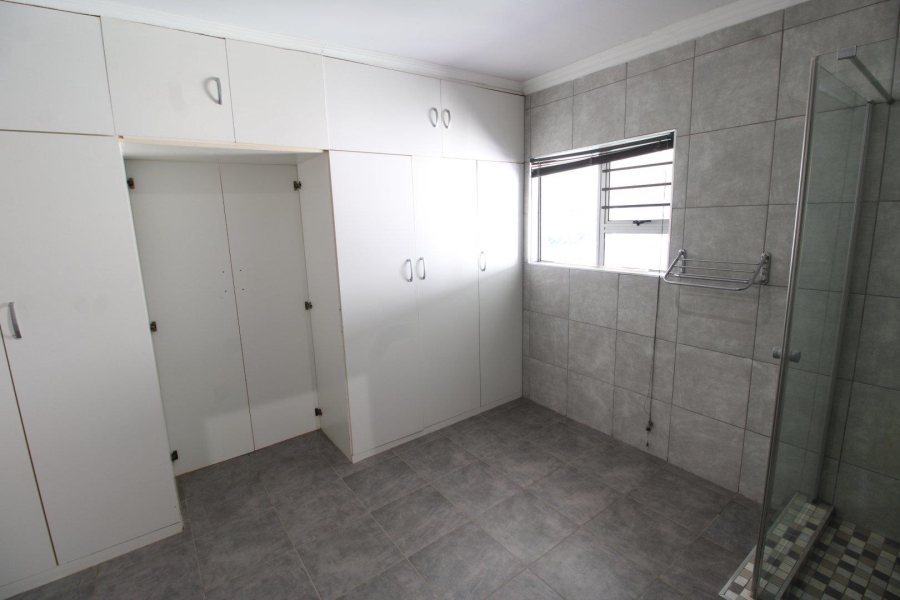6 Bedroom Property for Sale in Doringkruin North West